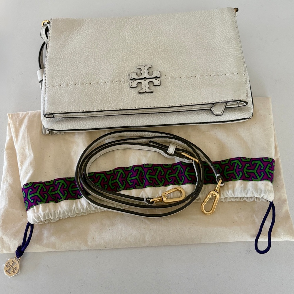 Tory Burch White Crossbody Bag with Logo Emblem